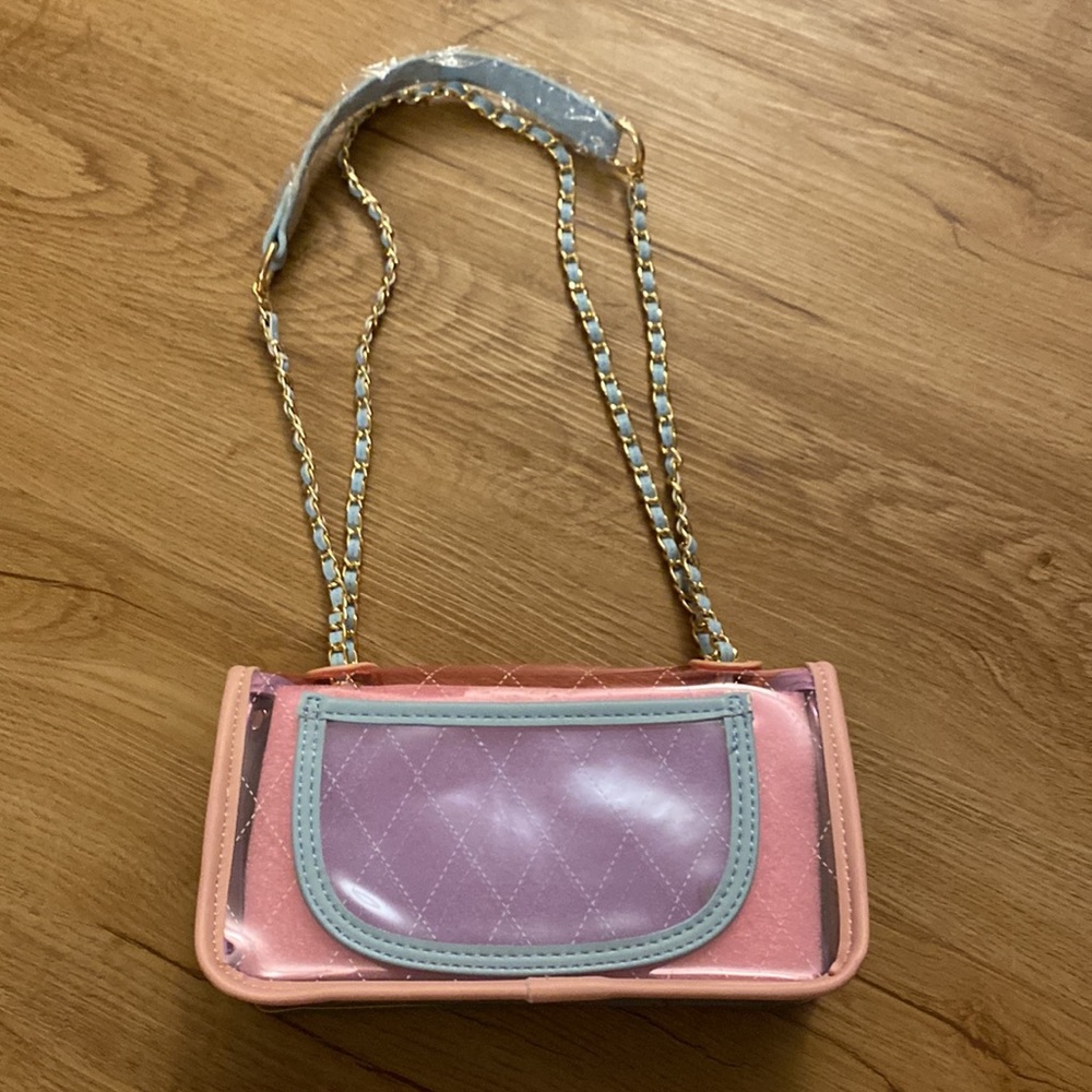 PVC purse - Picture 2 of 3